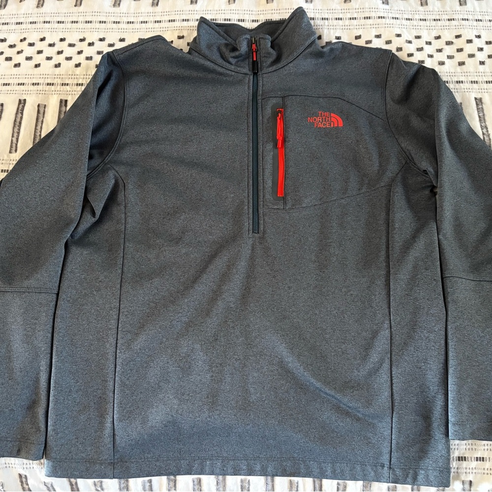 Men’s North Face Quarter Zip
